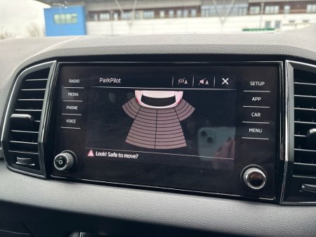 2019 Skoda Karoq 1.6TDI 115bhp Ambition €20,995 thumbnail