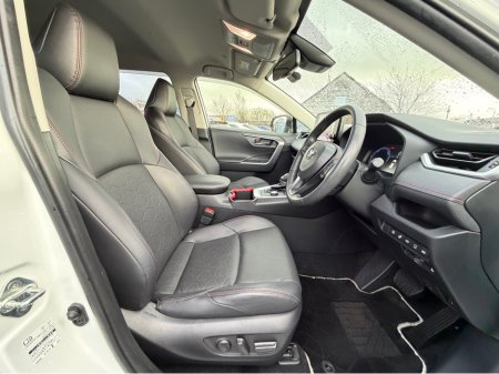 2023 Toyota Rav4 - thumbnail 2