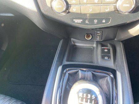 2020 Nissan X-Trail - thumbnail 18