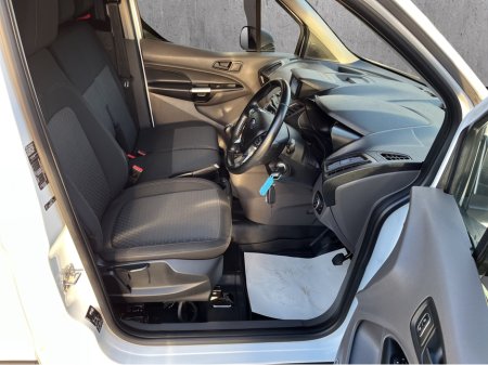 2022 Ford Transit Connect SWB HP TREND 1 1.5 TD 120 M6 FWD 3 €13,780 thumbnail