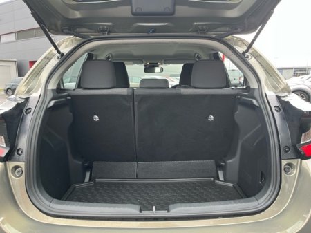 2023 Toyota Yaris 1.5 HYBRID LUNA 4DR AUTO €23,950 thumbnail