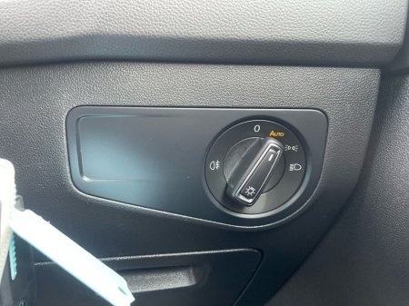 2021 Volkswagen Tiguan 2.0 TDI 122HP €24,975 thumbnail