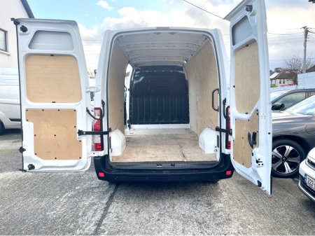 2023 Renault Master LM35 BUSINESS+ 2.3 BLUE DCI 135PS LWB €19,000 thumbnail