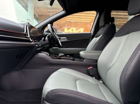 2025 Kia Sportage 1.6 Plug in hybrid €44,995