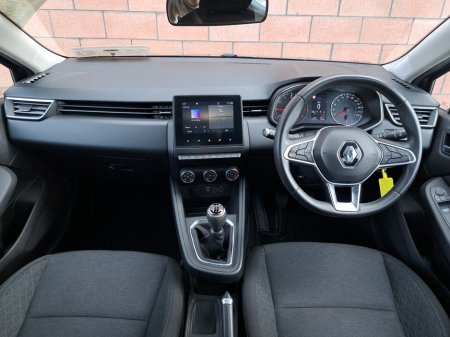 2020 Renault Clio - thumbnail 10