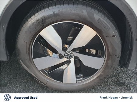 2024 Volkswagen Tiguan 2.0 TDI 150HP LAUNCH EDITION DSG - CALL RONAN ON 0867705822 ONLY 10,006KM €42,900 thumbnail