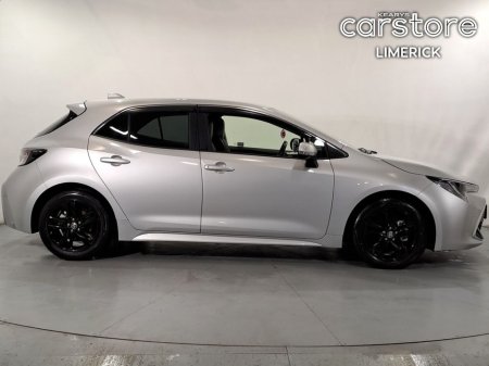 2021 Toyota Corolla - view 2