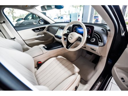 2024 Mercedes-Benz E Class E220d Avantgarde Plus Auto €67,850 thumbnail