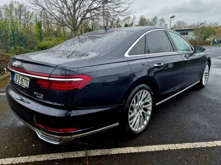 2019 Audi A8 - thumbnail 6