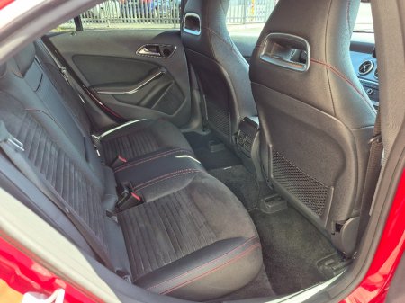 2017 Mercedes-Benz CLA Class AMG SPORT LINE,HALF LEATHER,LOW KM, AUTOMATIC €19,500 thumbnail