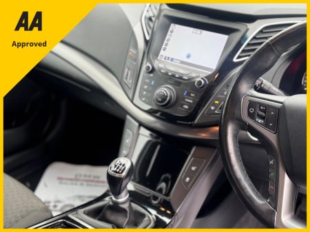 2019 Hyundai i40 1.6 SE NAV CRDI 4DR €14,995 thumbnail