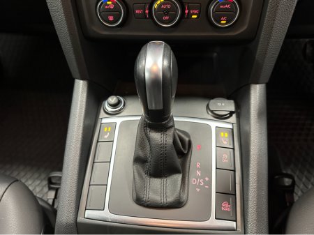 2020 Volkswagen Amarok HIGHLINE V6 TDI 4M DC 4MOTION INCLUDES VAT VW/AUDI SPECIALISTS WWW.DENISDARCYCARS.IE €42,950 thumbnail