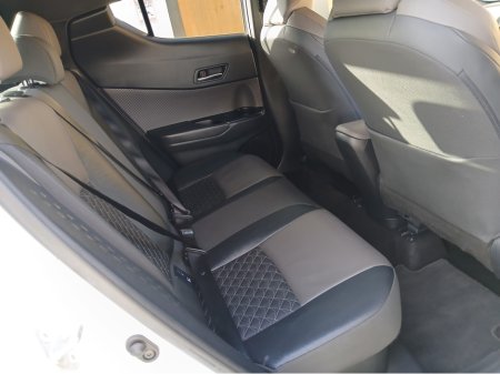 2022 Toyota C-HR - thumbnail 5