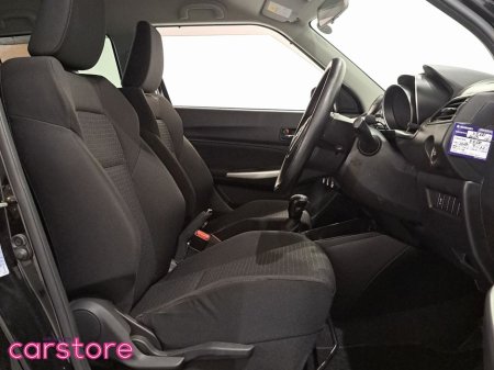 2022 Suzuki Swift - thumbnail 12