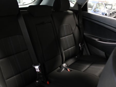 2017 Hyundai Tucson - thumbnail 27