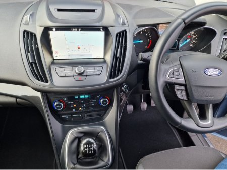 2019 Ford Kuga TITANIUM-LOW MILAGE-FULLY SERVICED €16,950 thumbnail