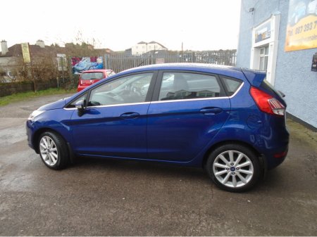 2016 Ford Fiesta MCA TITANIUM 1.25 60PS M5 5 5DR 4DR €9,950 thumbnail