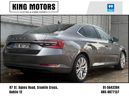 2023 Skoda Superb SE L  PLUG-IN HYBRID / DSG / LEATHER / NAV / ELECTRIC BOOT OPENING / APPLE / ***FINANCE PACKAGES AVAILABLE*** €31,945