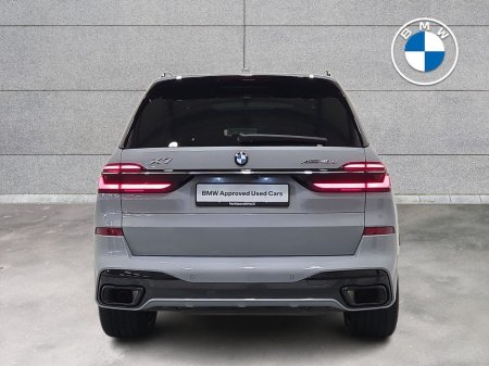 2023 BMW X7 - thumbnail 15