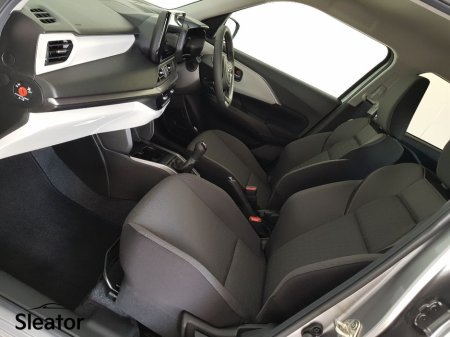 2026 Suzuki Swift 1.2 Hybrid Motion Automatic €26,400 thumbnail