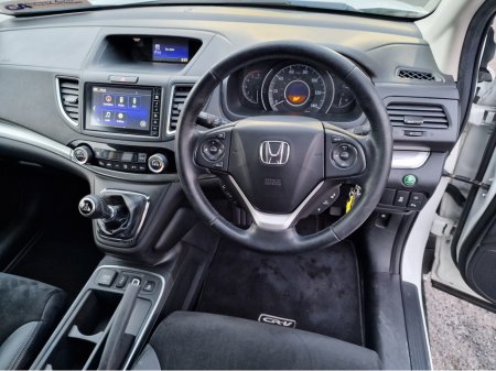2017 Honda CR-V SR I-DTEC-LOW MILEGE --FULLY SERVICED €17,450 thumbnail