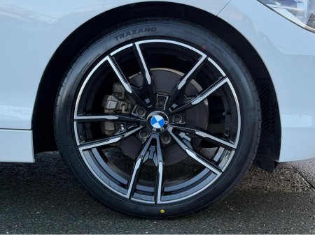 2017 BMW 1 Series - thumbnail 10