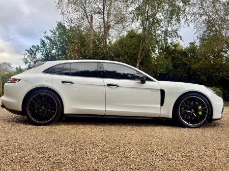 2019 Porsche Panamera 4 SPORT TURISIMO  *F.Porsche.S.H…Extended Porsche Warranty* €59,950