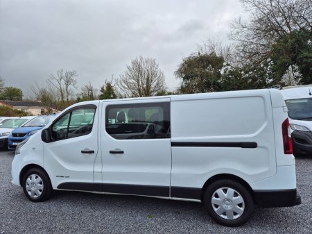 2016 Renault Trafic - thumbnail 8