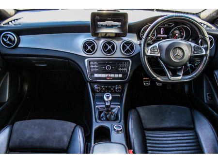 2016 Mercedes-Benz CLA Class  €16,995 thumbnail