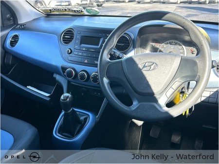 2018 Hyundai i10 - thumbnail 8