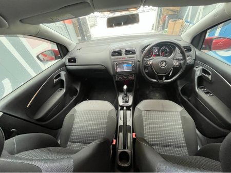 2015 Volkswagen Polo - thumbnail 14