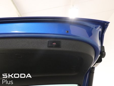 2021 Skoda Kodiaq 2.0 TDI 150HP DSG SportLine 7 Seat €43,950 thumbnail