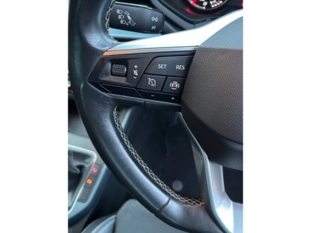 2022 SEAT Arona 1.0TSI 110hp Xperience €18,000 thumbnail