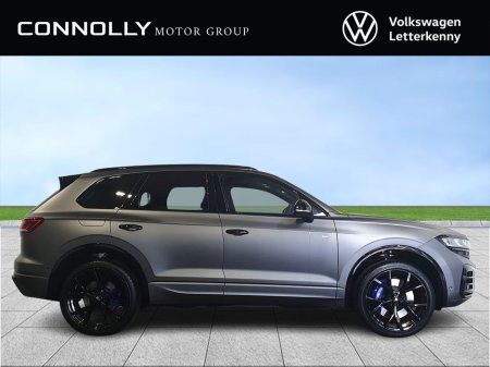 2025 Volkswagen Touareg R 3.0 TFSI PHEV 250 kW 462HP €102,950