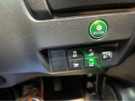 2018 Honda Fit - thumbnail 16