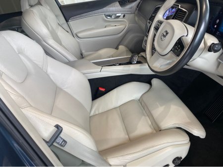 2023 Volvo XC90 - thumbnail 12