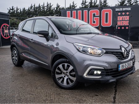 2019 Renault Captur 2019 Captur 1.5dci/New NCT/Irish/1yr warranty €13,888 thumbnail