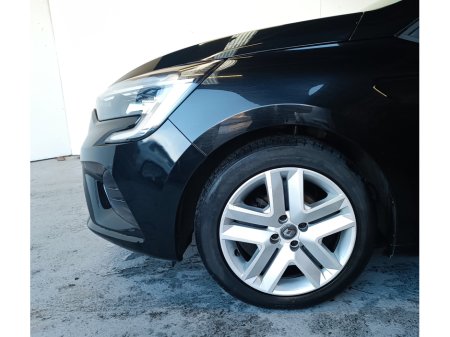 2022 Renault Clio DYNAMIQUE TCE 90 MY21.5 5 5DR €14,200 thumbnail