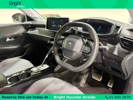 2023 Peugeot 208 - thumbnail 12