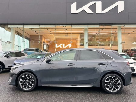 2023 Kia Ceed 1.0 GT Line €24,995 thumbnail