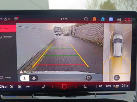 2025 Volkswagen Tiguan - thumbnail 14