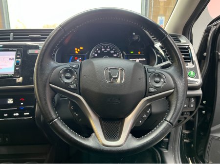 2019 Honda Grace - thumbnail 9