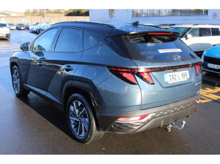 2024 Hyundai Tucson 2WD Executive w.2 Tone Roof €38,950 thumbnail