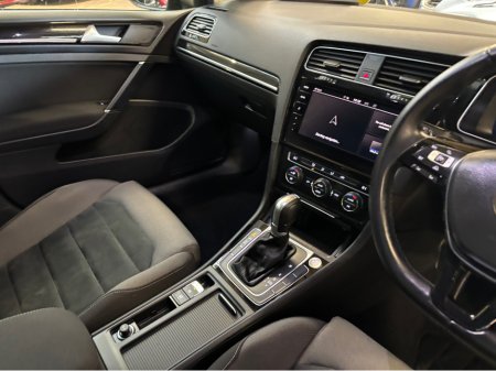 2018 Volkswagen Golf Automatic DSG  Bluemotion Hiline only 34000 kms €19,499 thumbnail