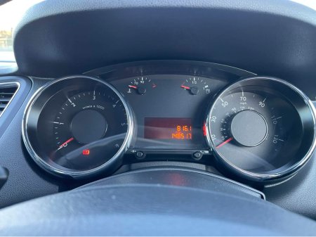 2011 Peugeot 5008 1.6 HDI SPORT 110BHP 5DR AUTO €4,999