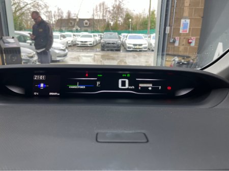 2021 Honda Stepwagon - thumbnail 25