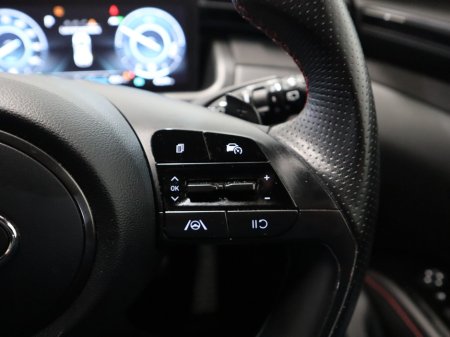 2022 Hyundai Tucson *109* N LINE T-GDI PHEV 4X4 €29,995 thumbnail