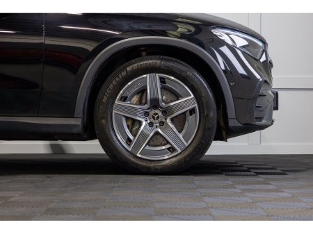 2024 Mercedes-Benz GLC Class GLC 220 D 4MATIC AMG Line €60,950 thumbnail