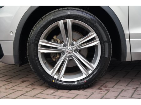 2019 Volkswagen Tiguan - thumbnail 27