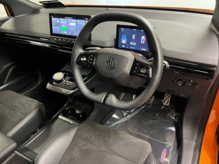 2024 MG 4 Xpower 64kWh 435BHP - Reversing Camera - Sat Nav - Climate Control - Heated Seats/Steering Wheel - Keyless Start - Apple CarPlay/Android Auto €28,950 thumbnail
